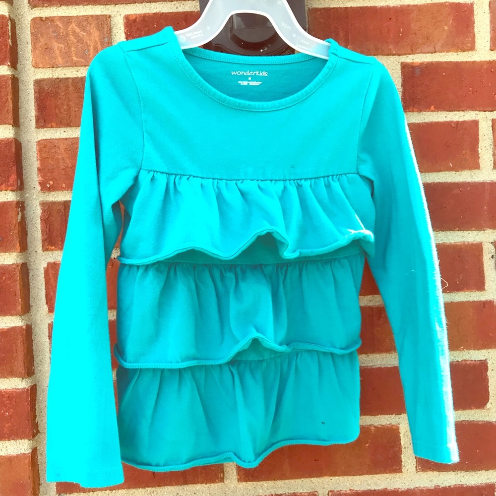Girls ruffle shirt size 5